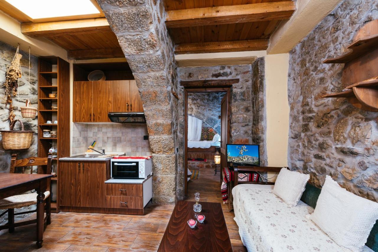Vasilikata Apartment Agios Konstantinos  Exterior photo
