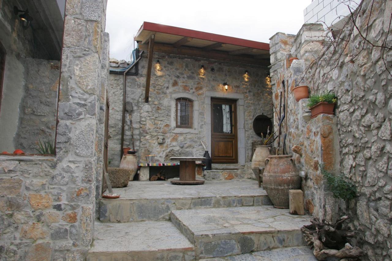 Vasilikata Apartment Agios Konstantinos  Exterior photo